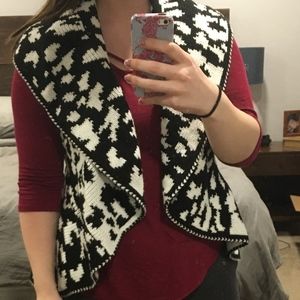 EUC Sweater Vest Cardigan